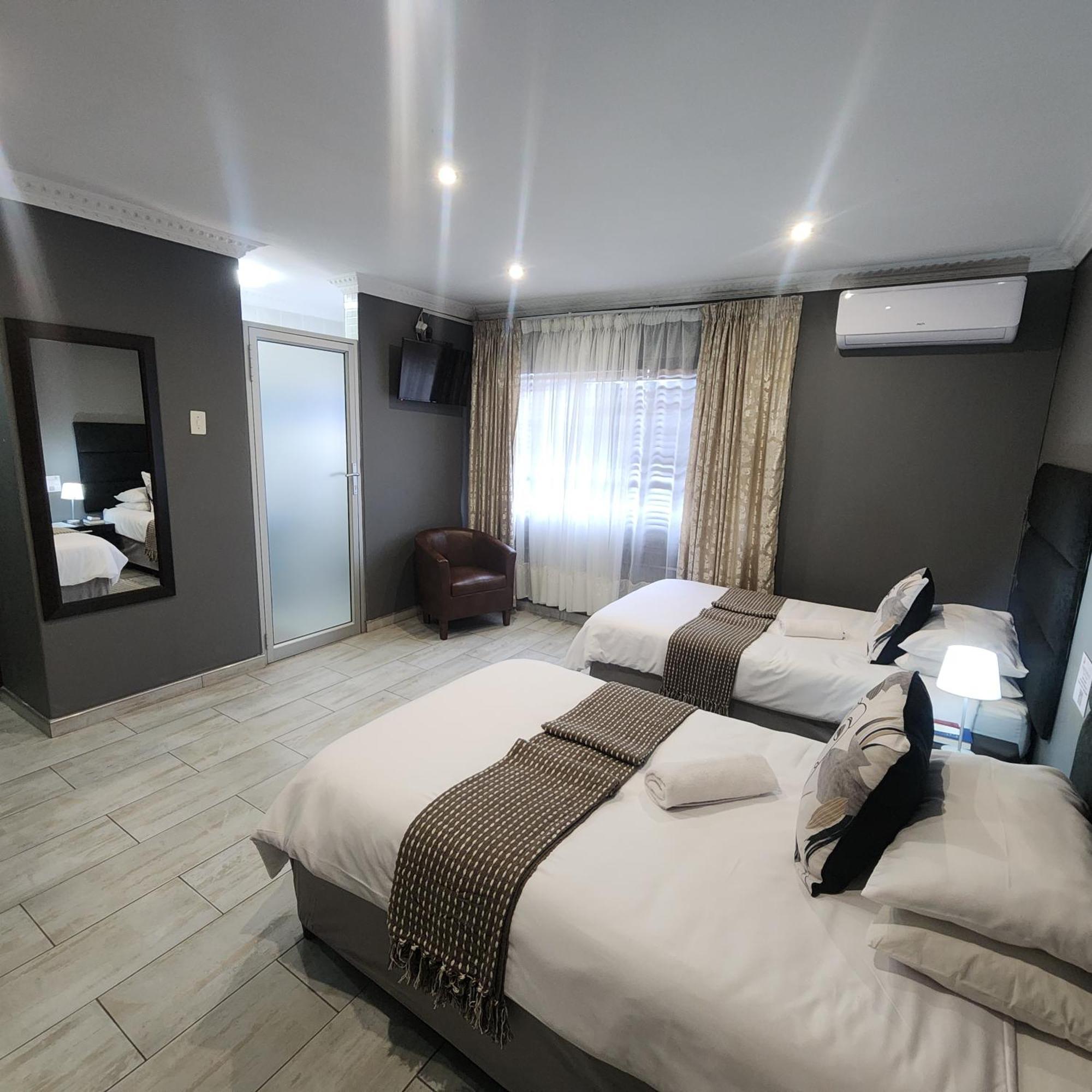 Sleep In Beauty Guesthouse 뉴캐슬 외부 사진